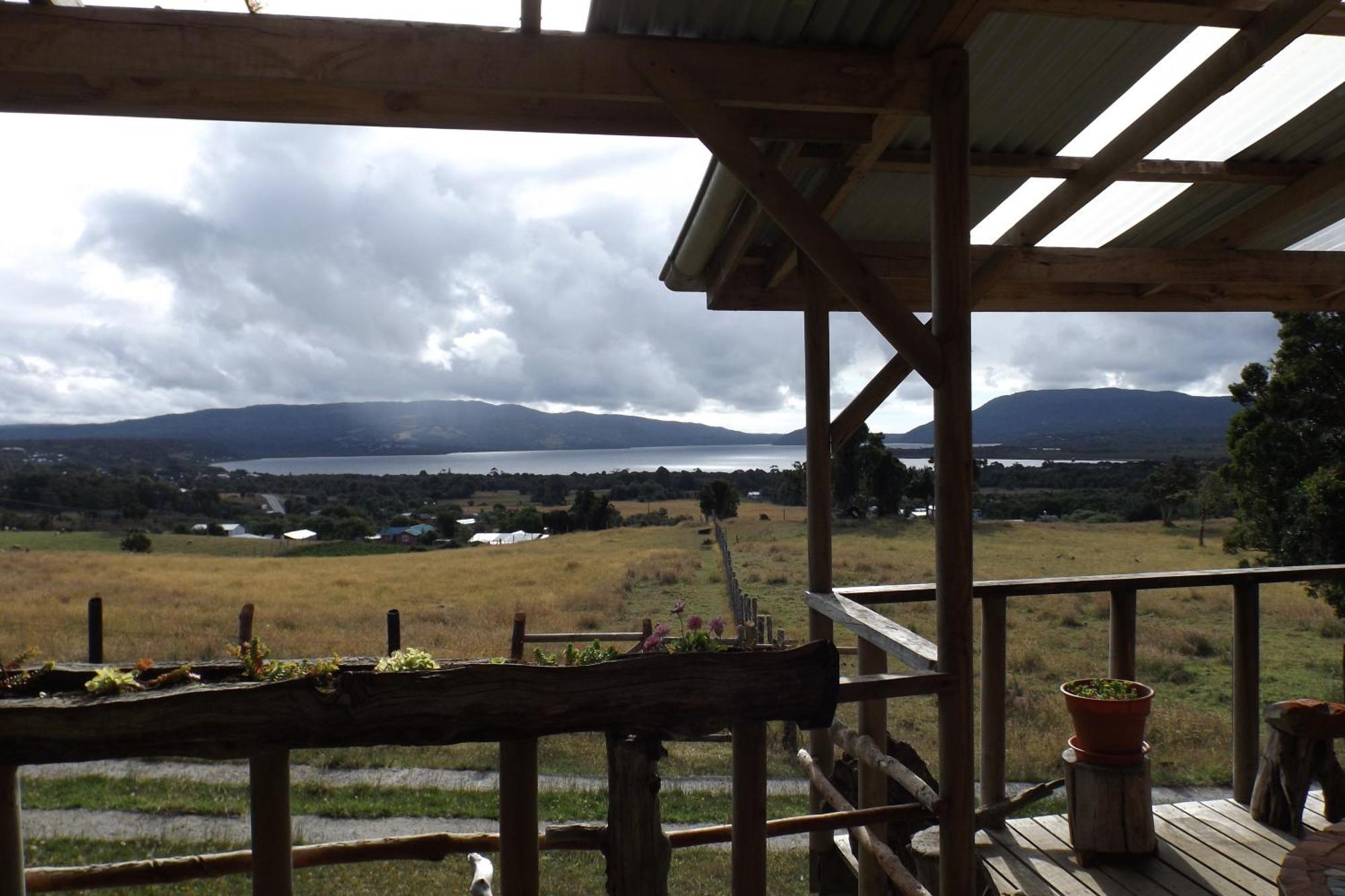 Karukinka Pension Chonchi Buitenkant foto