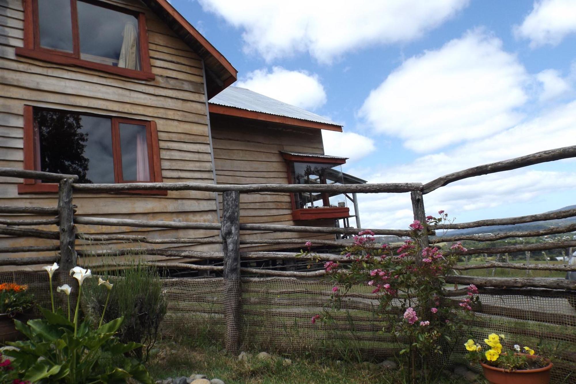 Karukinka Pension Chonchi Buitenkant foto
